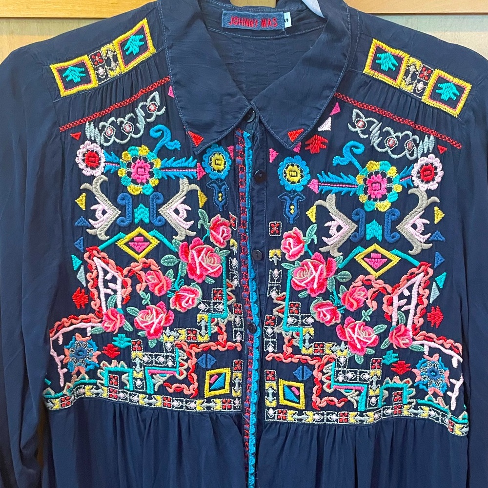 Johnny Was embroidered Blouse